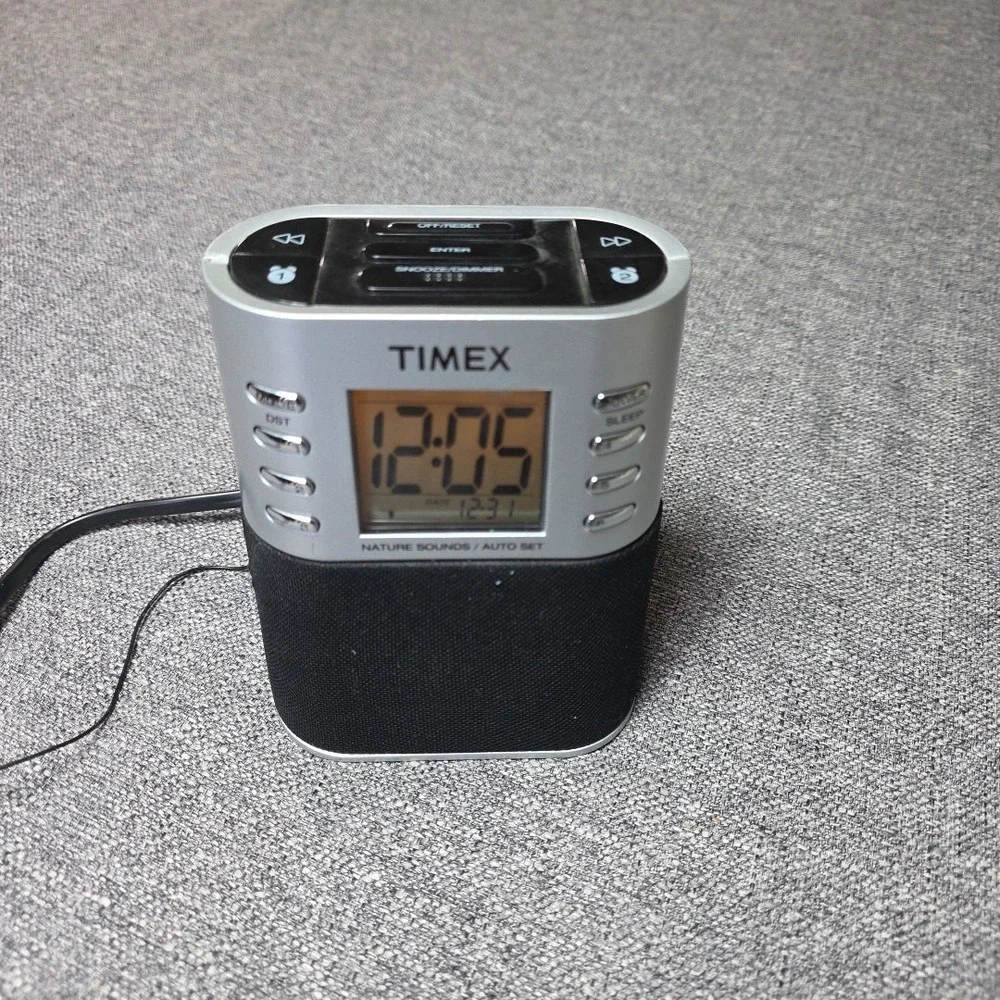 Timex Clock with AM/FM Radio and Nature Sounds Model T307S